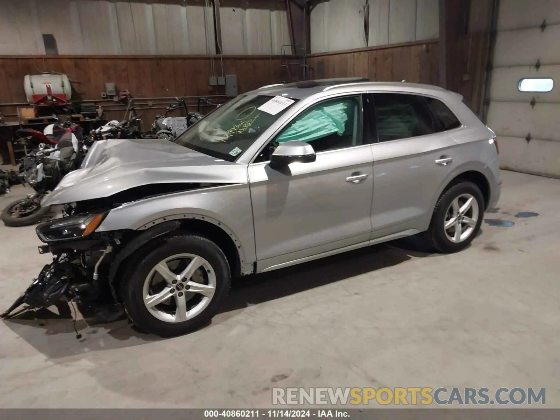 2 fotografías del automóvil dañado WA1ABAFY9P2081977 AUDI Q5 2023