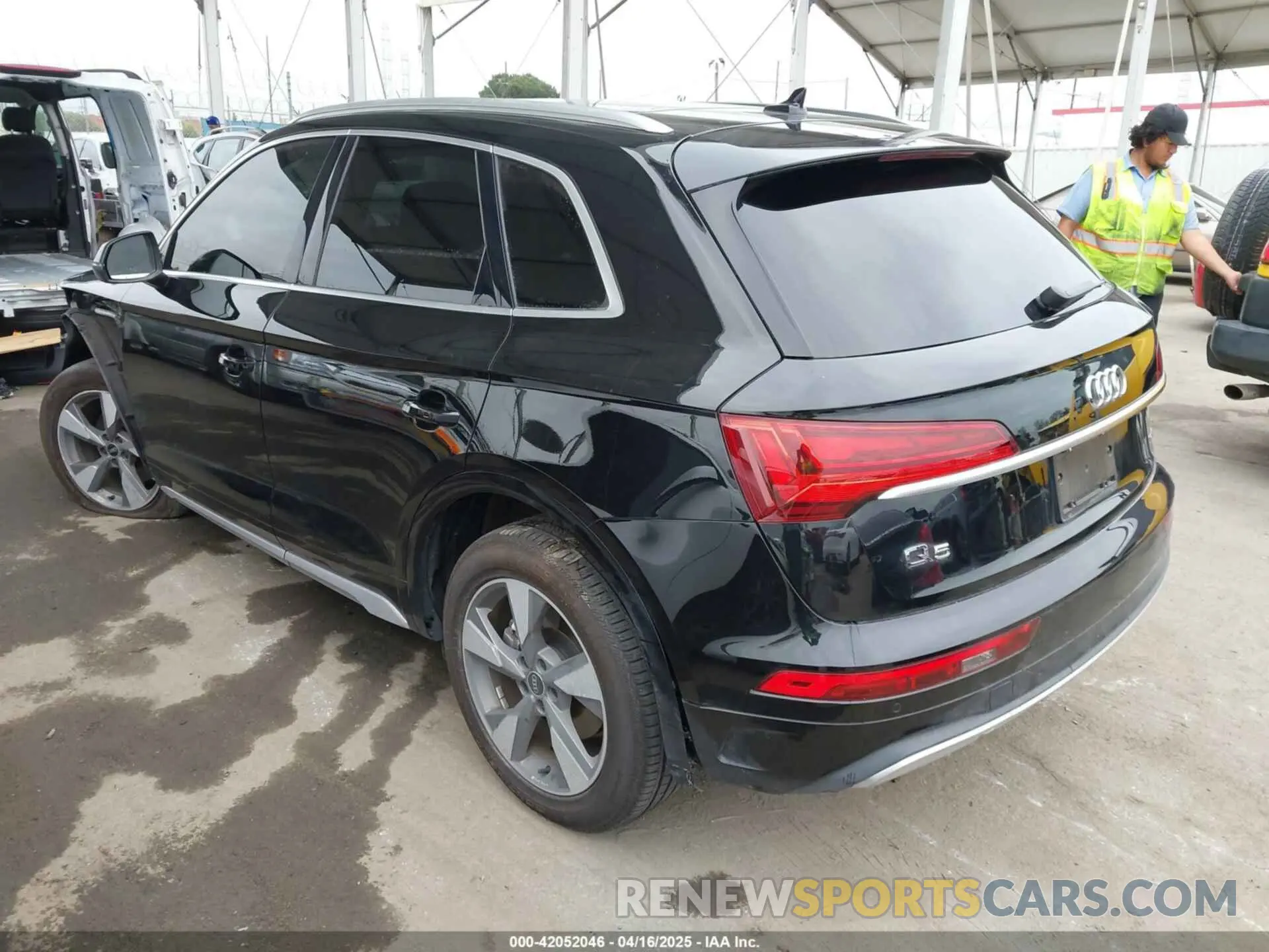 3 fotografías del automóvil dañado WA1BBAFY7P2187588 AUDI Q5 2023