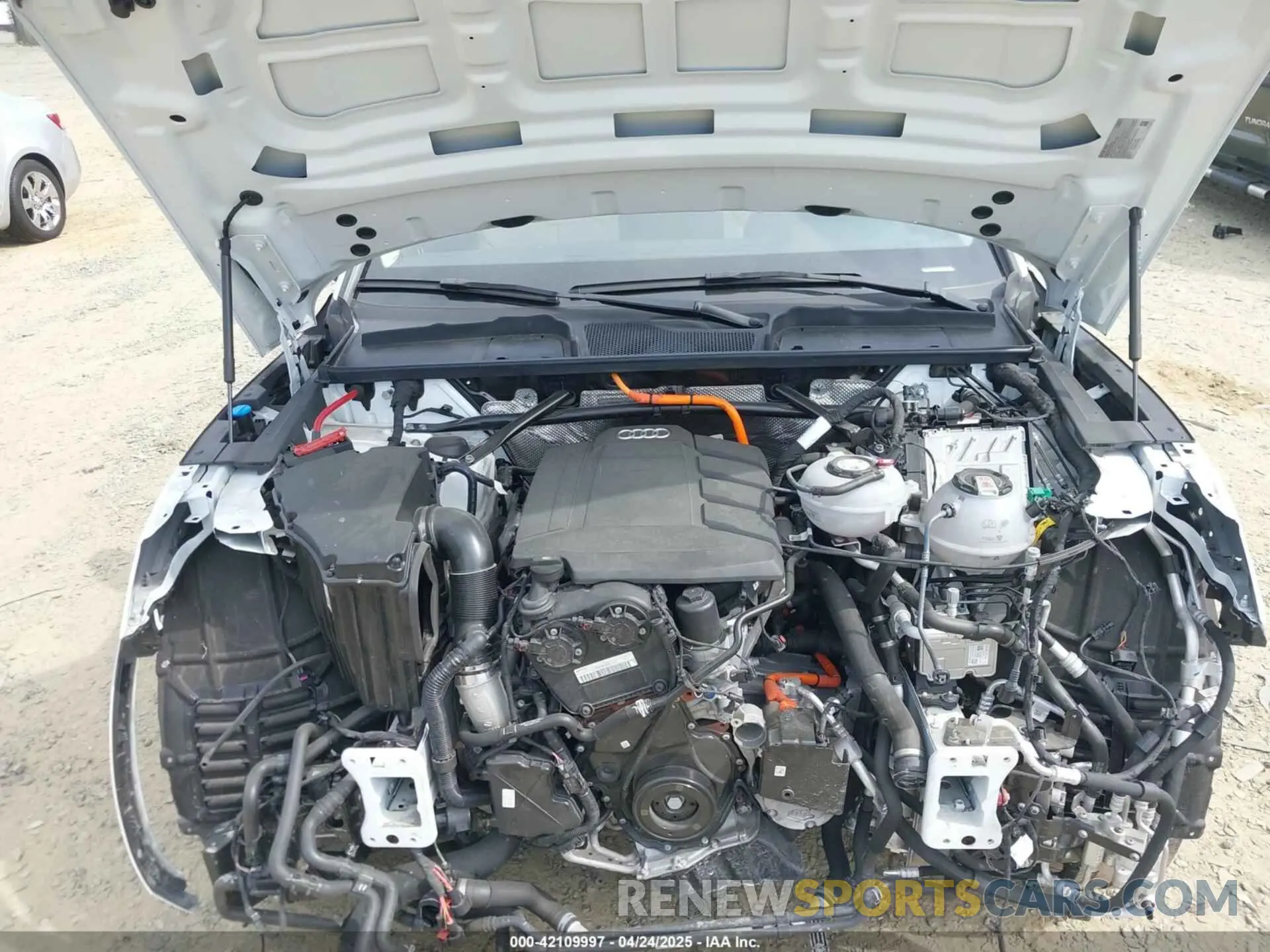 10 fotografías del automóvil dañado WA1E2BFY5P2092062 AUDI Q5 2023