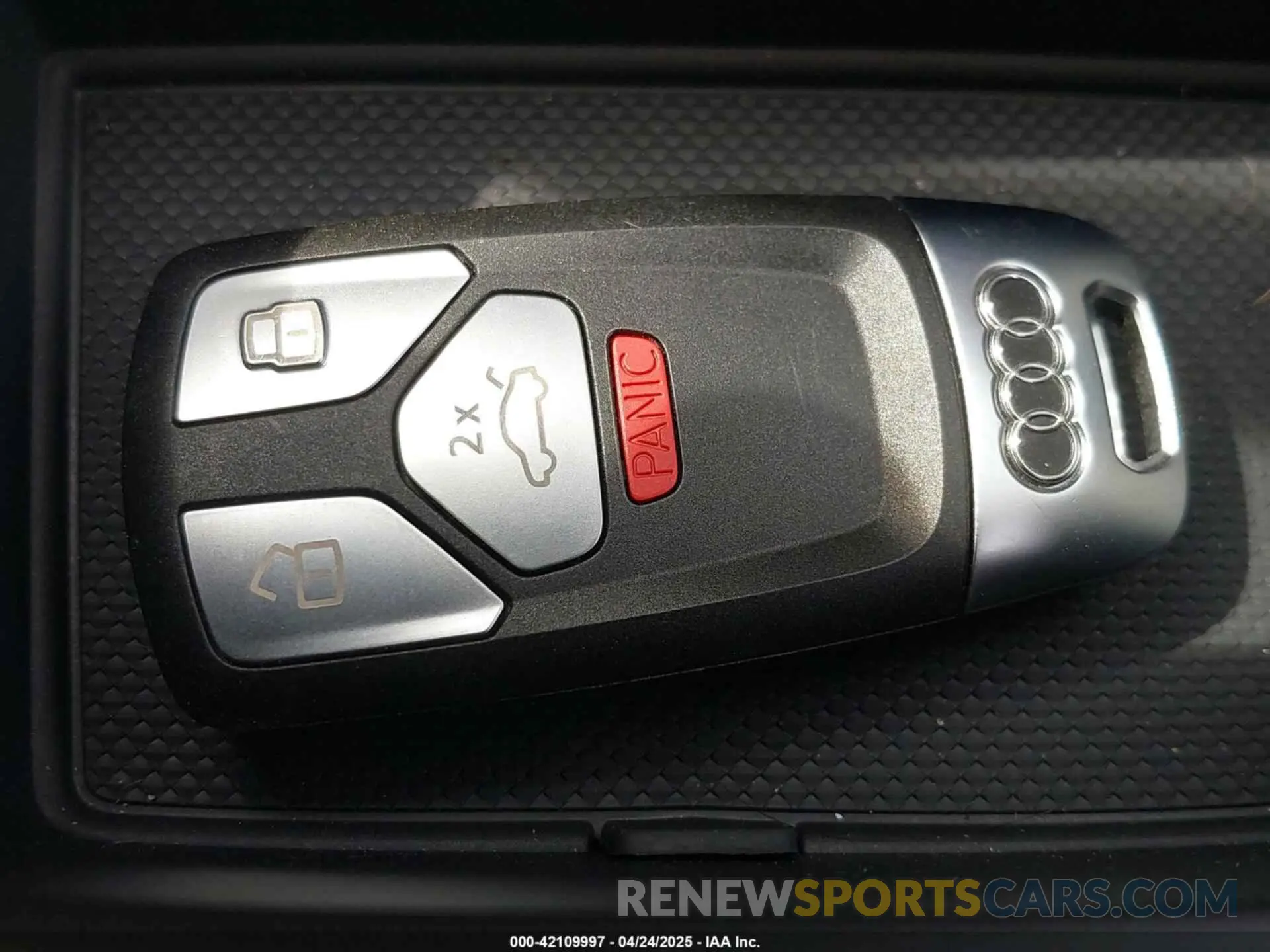 11 fotografías del automóvil dañado WA1E2BFY5P2092062 AUDI Q5 2023