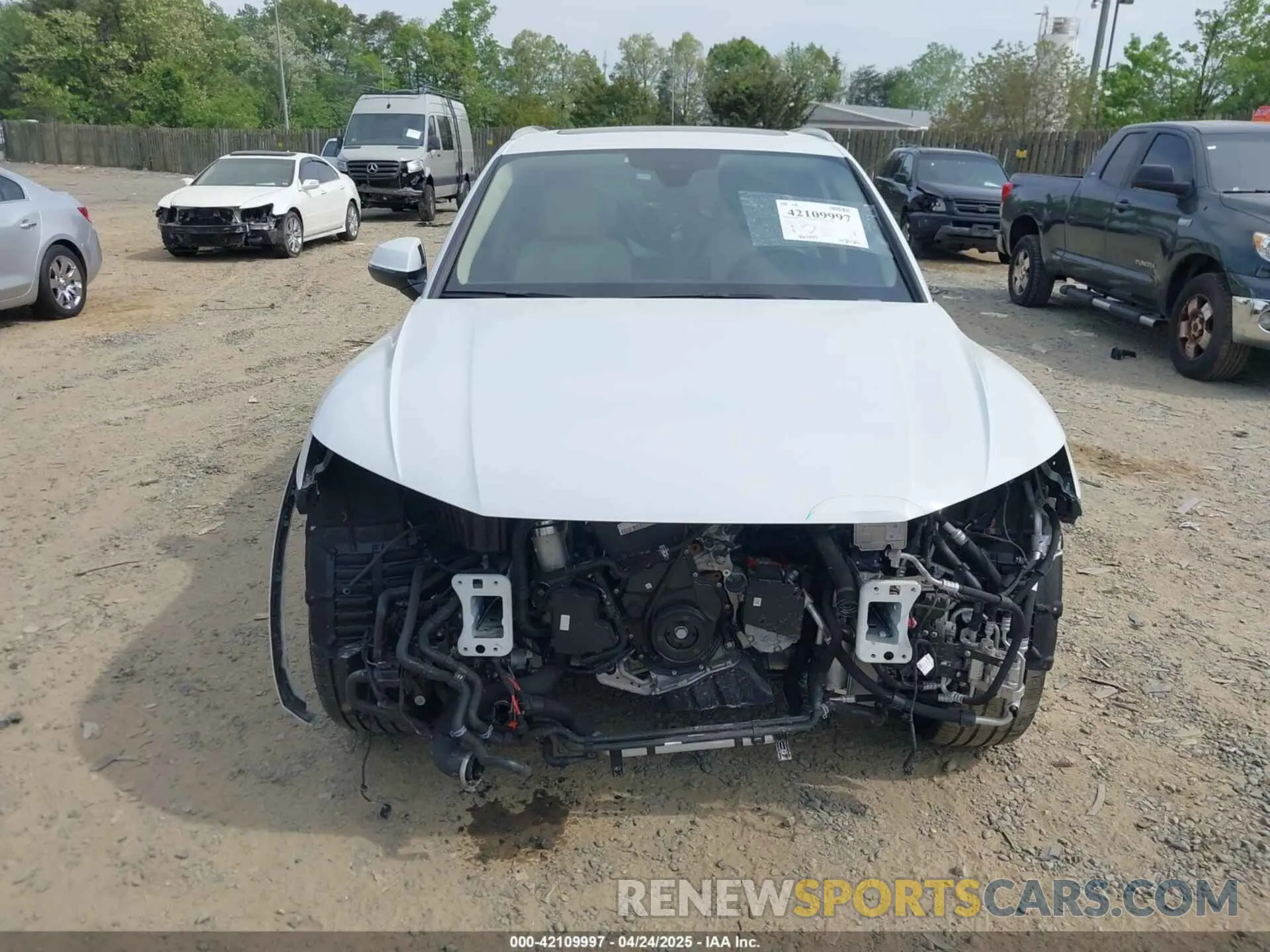 13 fotografías del automóvil dañado WA1E2BFY5P2092062 AUDI Q5 2023