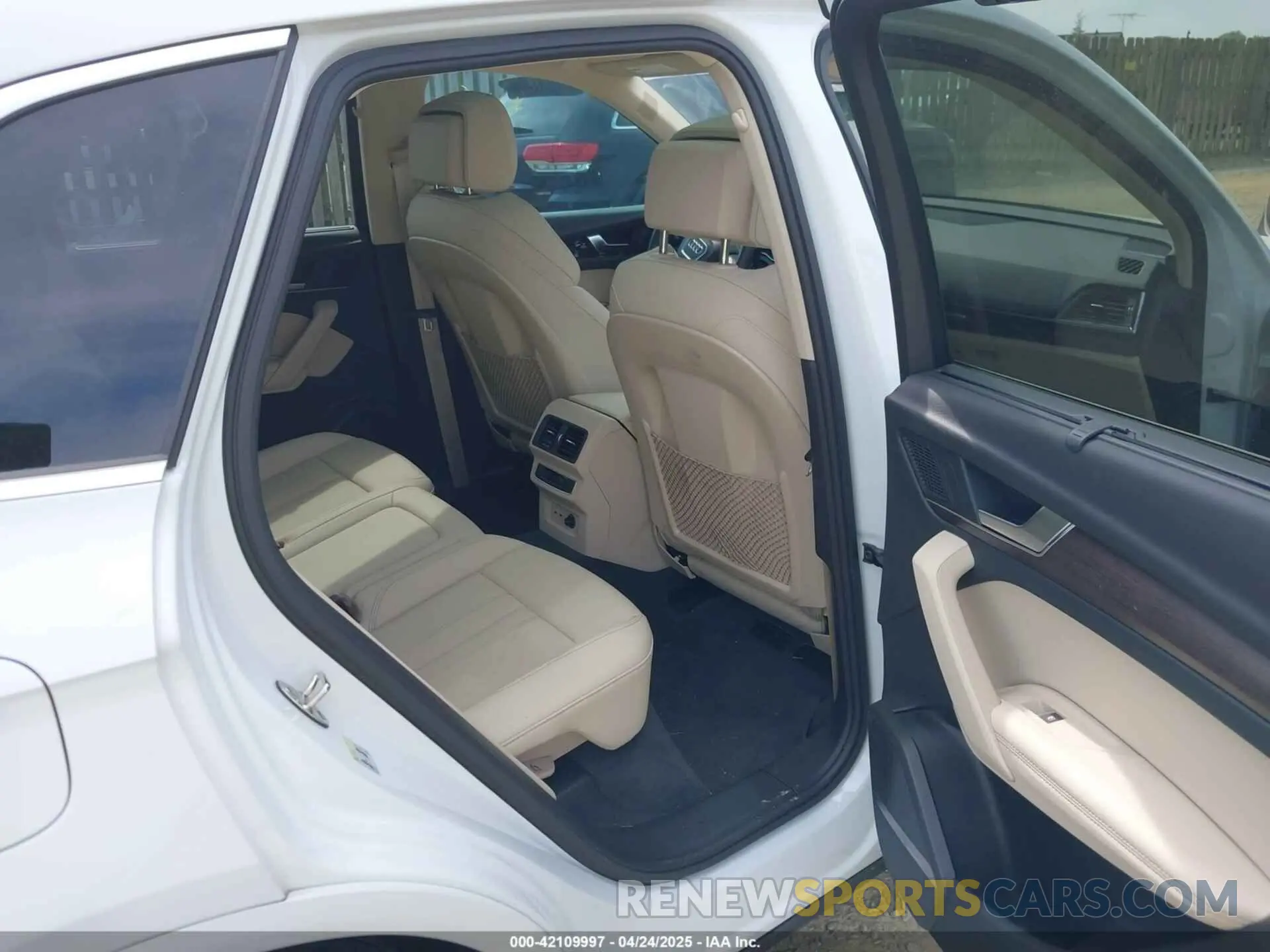 8 fotografías del automóvil dañado WA1E2BFY5P2092062 AUDI Q5 2023