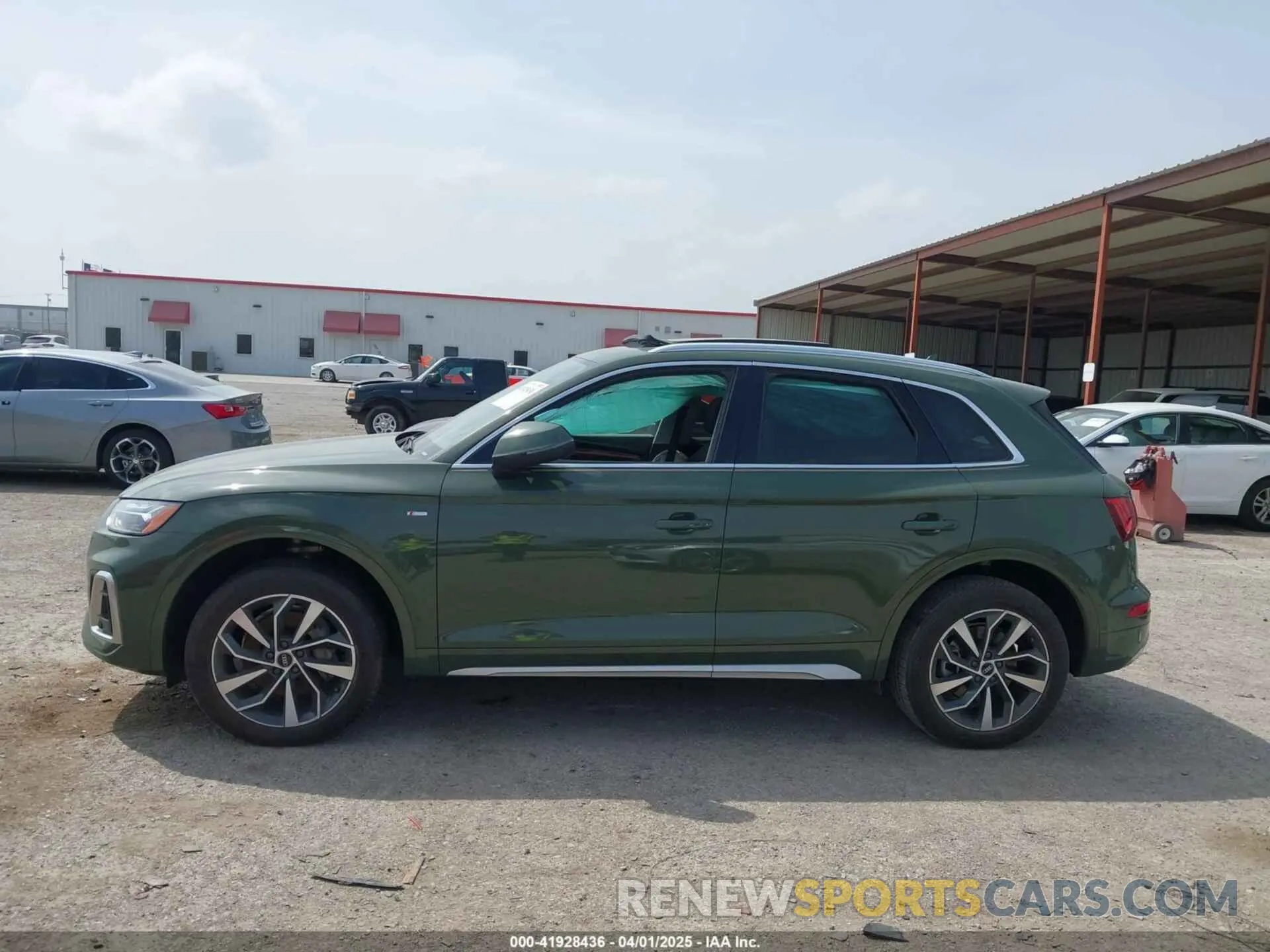 14 fotografías del automóvil dañado WA1EAAFY0P2055143 AUDI Q5 2023