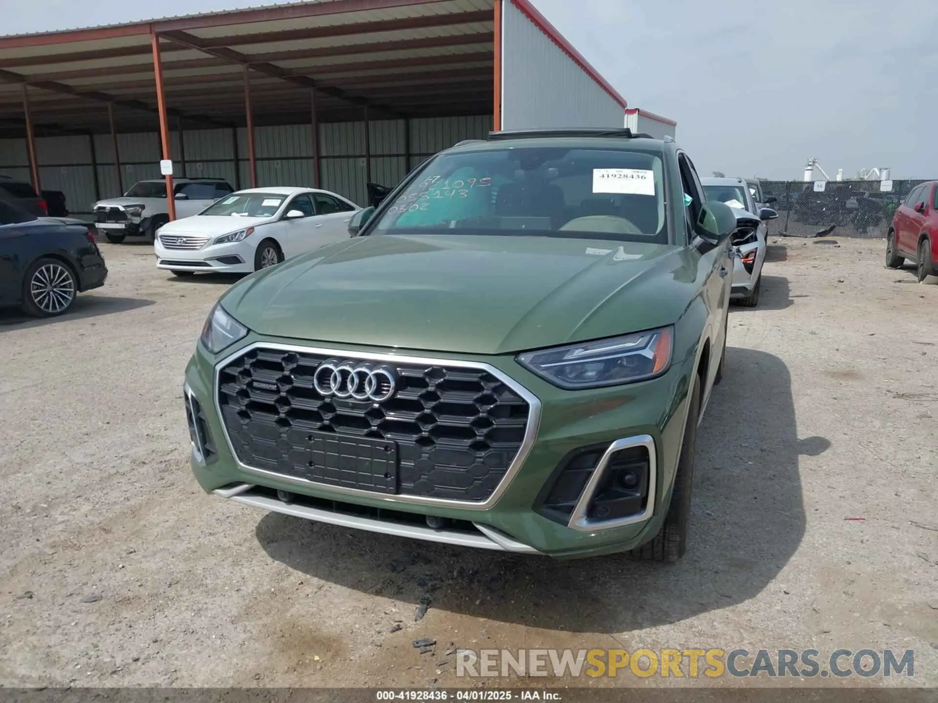 2 fotografías del automóvil dañado WA1EAAFY0P2055143 AUDI Q5 2023