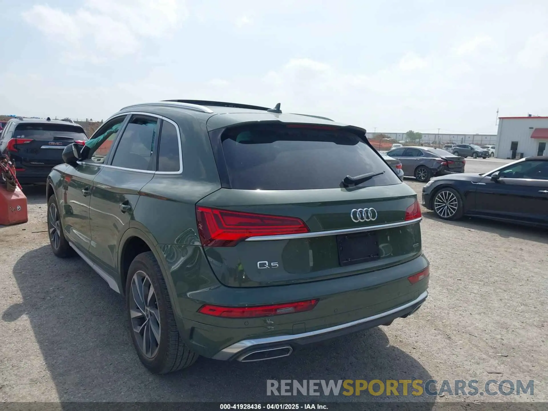 3 fotografías del automóvil dañado WA1EAAFY0P2055143 AUDI Q5 2023