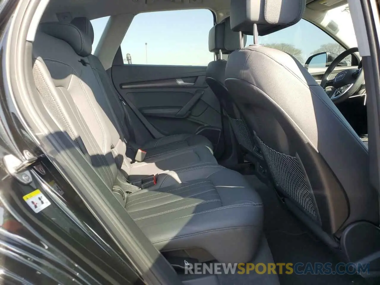 11 fotografías del automóvil dañado WA1EAAFY0P2055403 AUDI Q5 2023