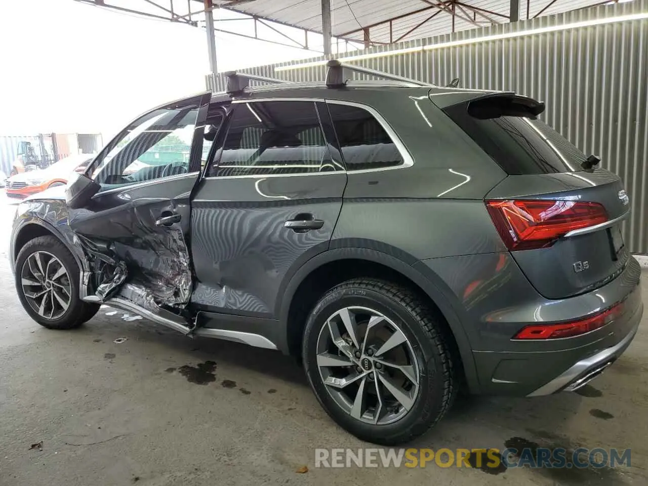 2 fotografías del automóvil dañado WA1EAAFY0P2120895 AUDI Q5 2023
