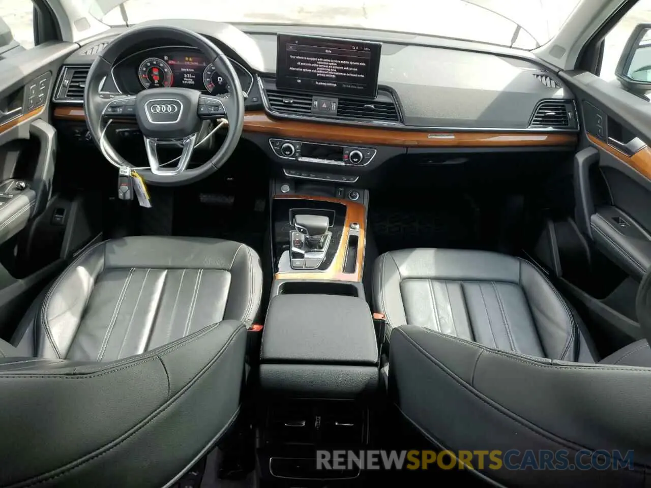 8 fotografías del automóvil dañado WA1EAAFY1P2015539 AUDI Q5 2023
