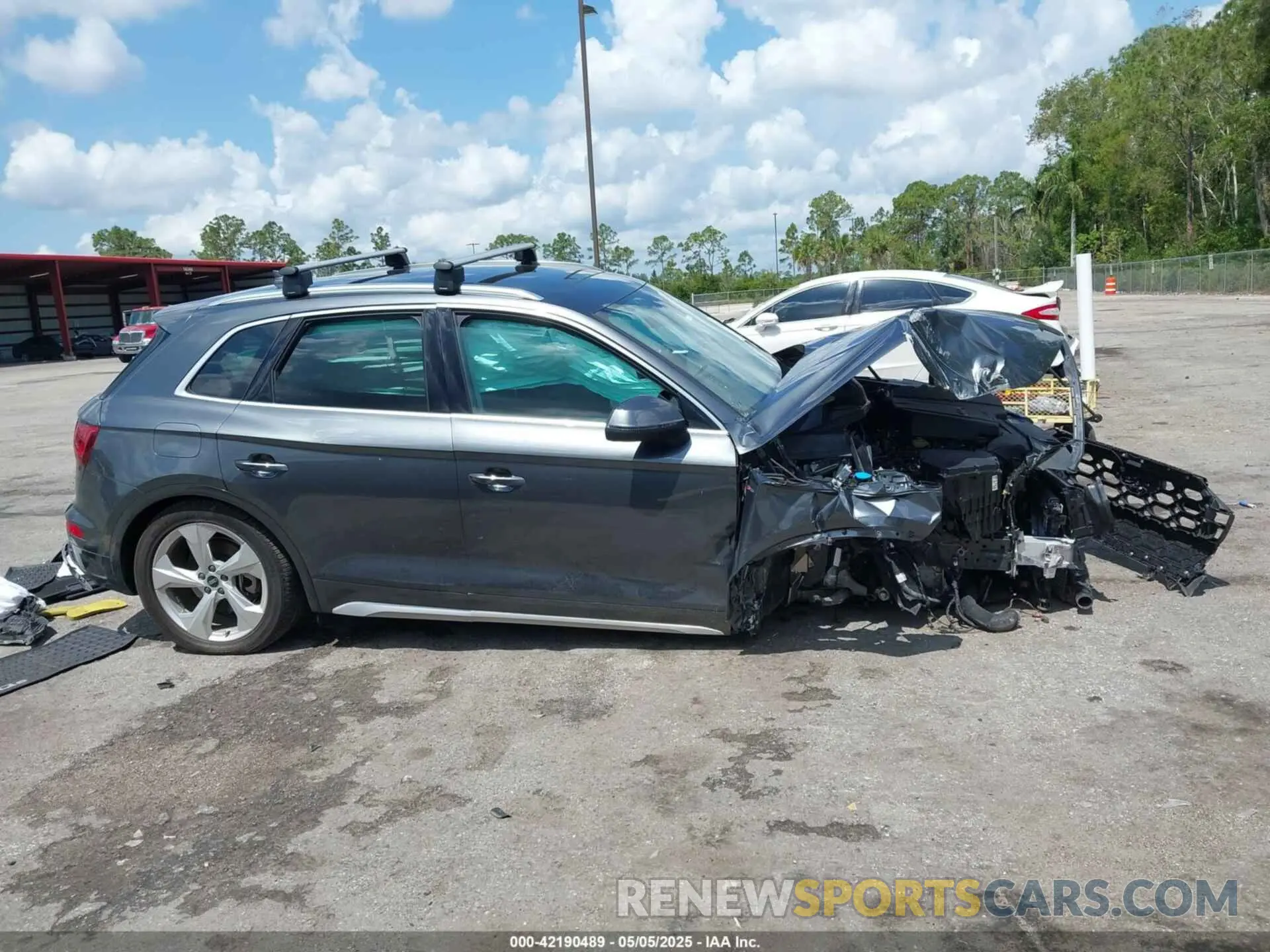 13 fotografías del automóvil dañado WA1EAAFY1P2088376 AUDI Q5 2023