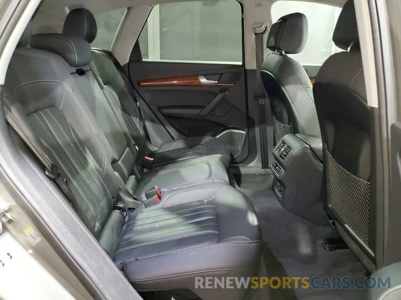 11 fotografías del automóvil dañado WA1EAAFY1P2101014 AUDI Q5 2023
