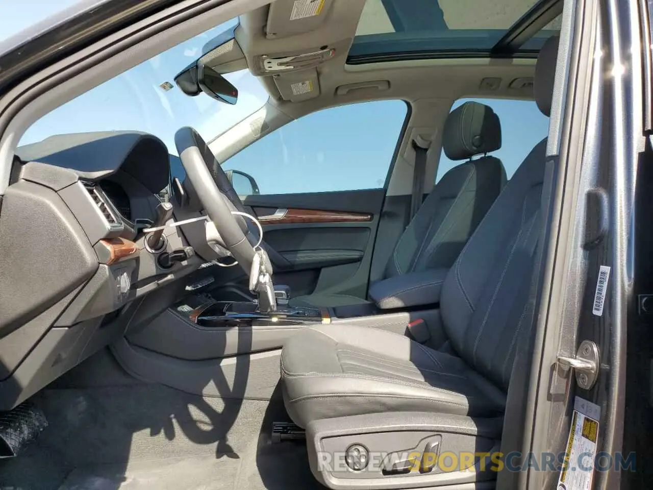 7 fotografías del automóvil dañado WA1EAAFY1P2142873 AUDI Q5 2023