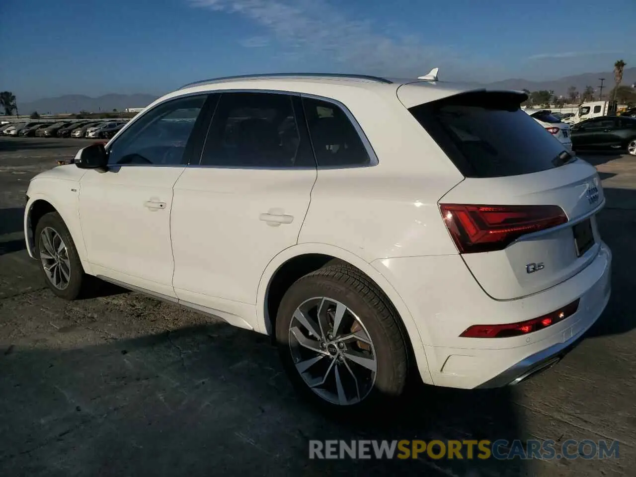 2 fotografías del automóvil dañado WA1EAAFY1P2147555 AUDI Q5 2023