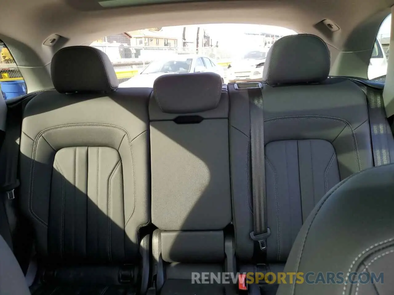 10 fotografías del automóvil dañado WA1EAAFY2P2063521 AUDI Q5 2023