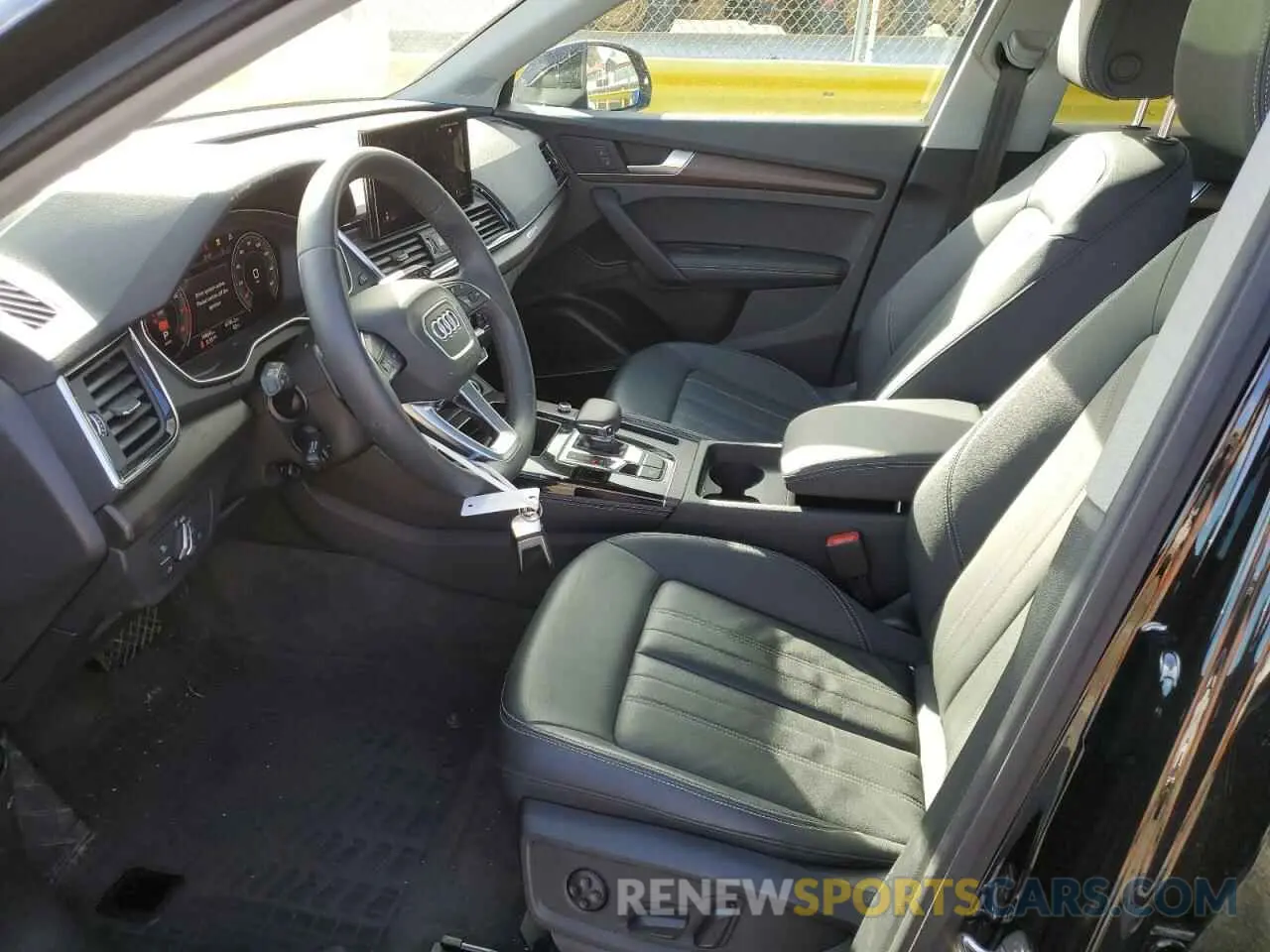7 fotografías del automóvil dañado WA1EAAFY2P2063521 AUDI Q5 2023