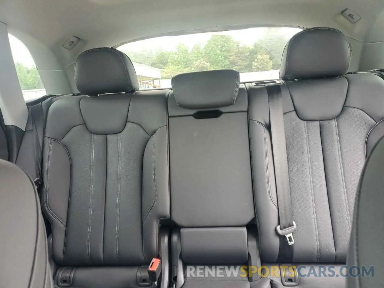 10 fotografías del automóvil dañado WA1EAAFY2P2124768 AUDI Q5 2023