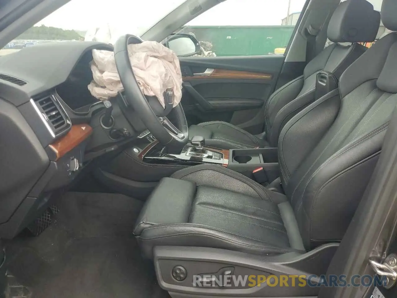 7 fotografías del automóvil dañado WA1EAAFY2P2124768 AUDI Q5 2023