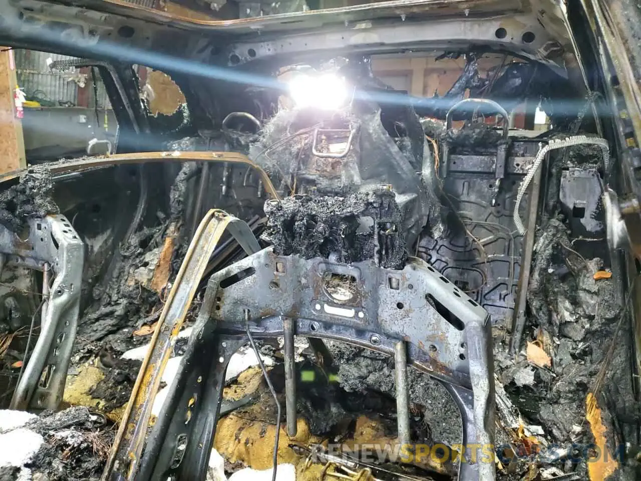 10 fotografías del automóvil dañado WA1EAAFY3P2038868 AUDI Q5 2023