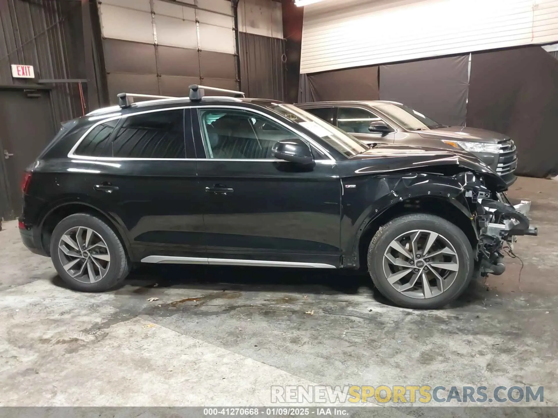 12 fotografías del automóvil dañado WA1EAAFY4P2075816 AUDI Q5 2023