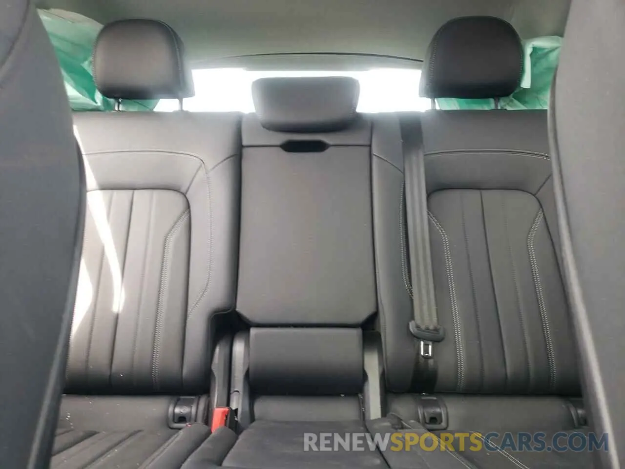 10 fotografías del automóvil dañado WA1EAAFY4P2153608 AUDI Q5 2023