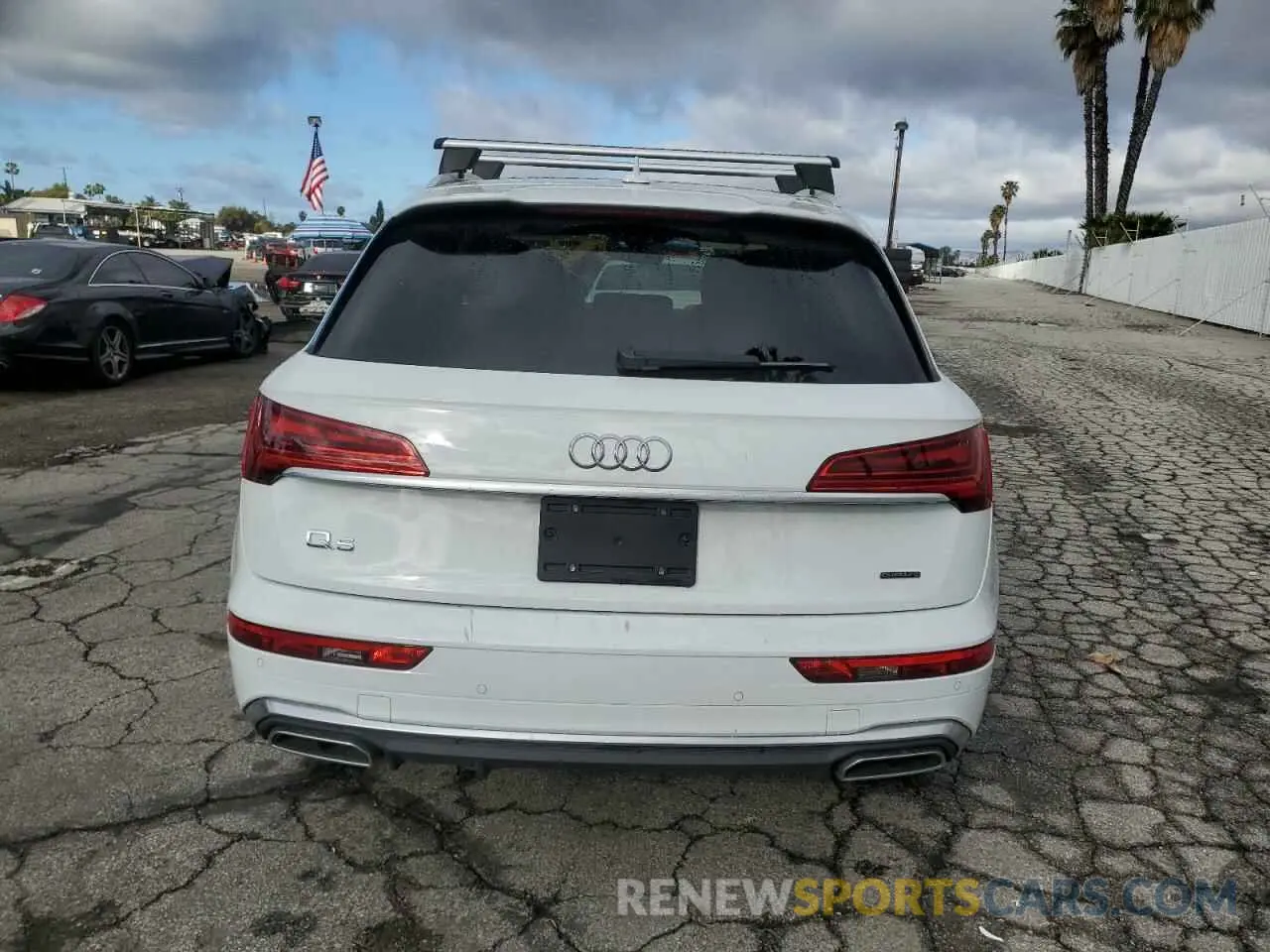 6 fotografías del automóvil dañado WA1EAAFY4P2160526 AUDI Q5 2023