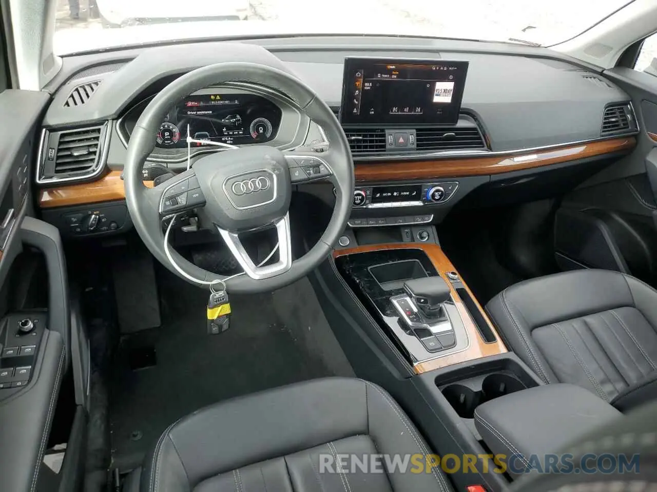 8 fotografías del automóvil dañado WA1EAAFY4P2160526 AUDI Q5 2023