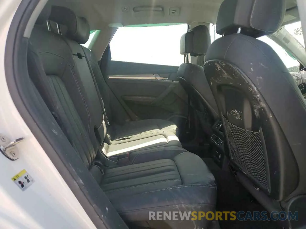 11 fotografías del automóvil dañado WA1EAAFY5P2118396 AUDI Q5 2023
