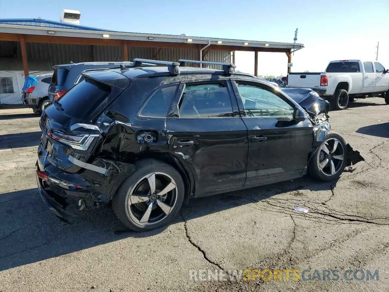 3 fotografías del automóvil dañado WA1EAAFY5P2170823 AUDI Q5 2023