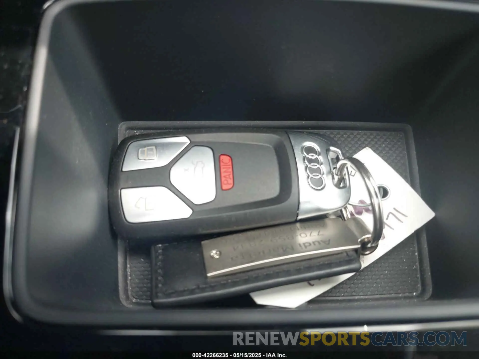 11 fotografías del automóvil dañado WA1EAAFY6P2016122 AUDI Q5 2023