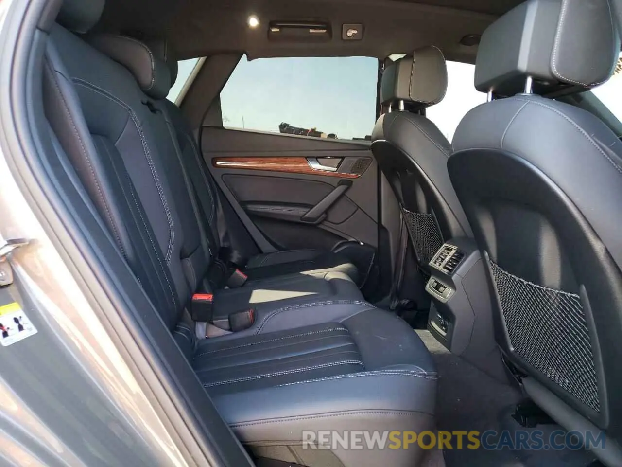 11 fotografías del automóvil dañado WA1EAAFY6P2136552 AUDI Q5 2023