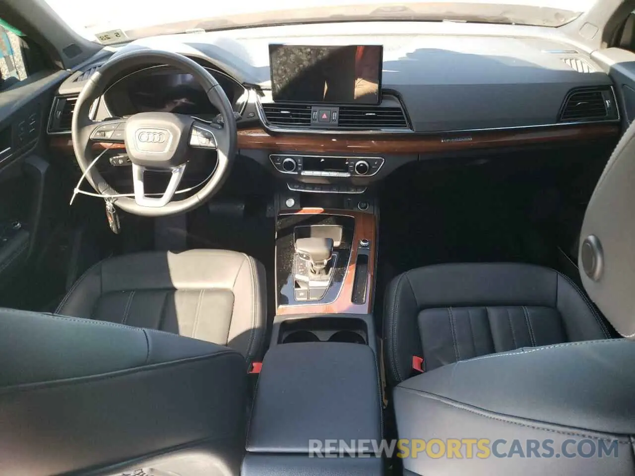 8 fotografías del automóvil dañado WA1EAAFY6P2136552 AUDI Q5 2023