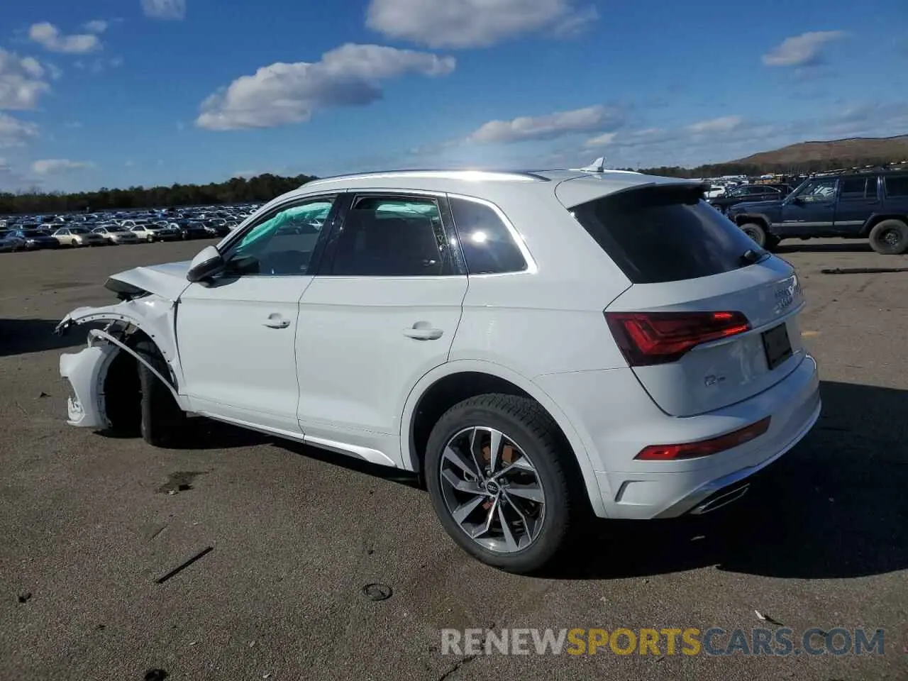 2 fotografías del automóvil dañado WA1EAAFY7P2002410 AUDI Q5 2023