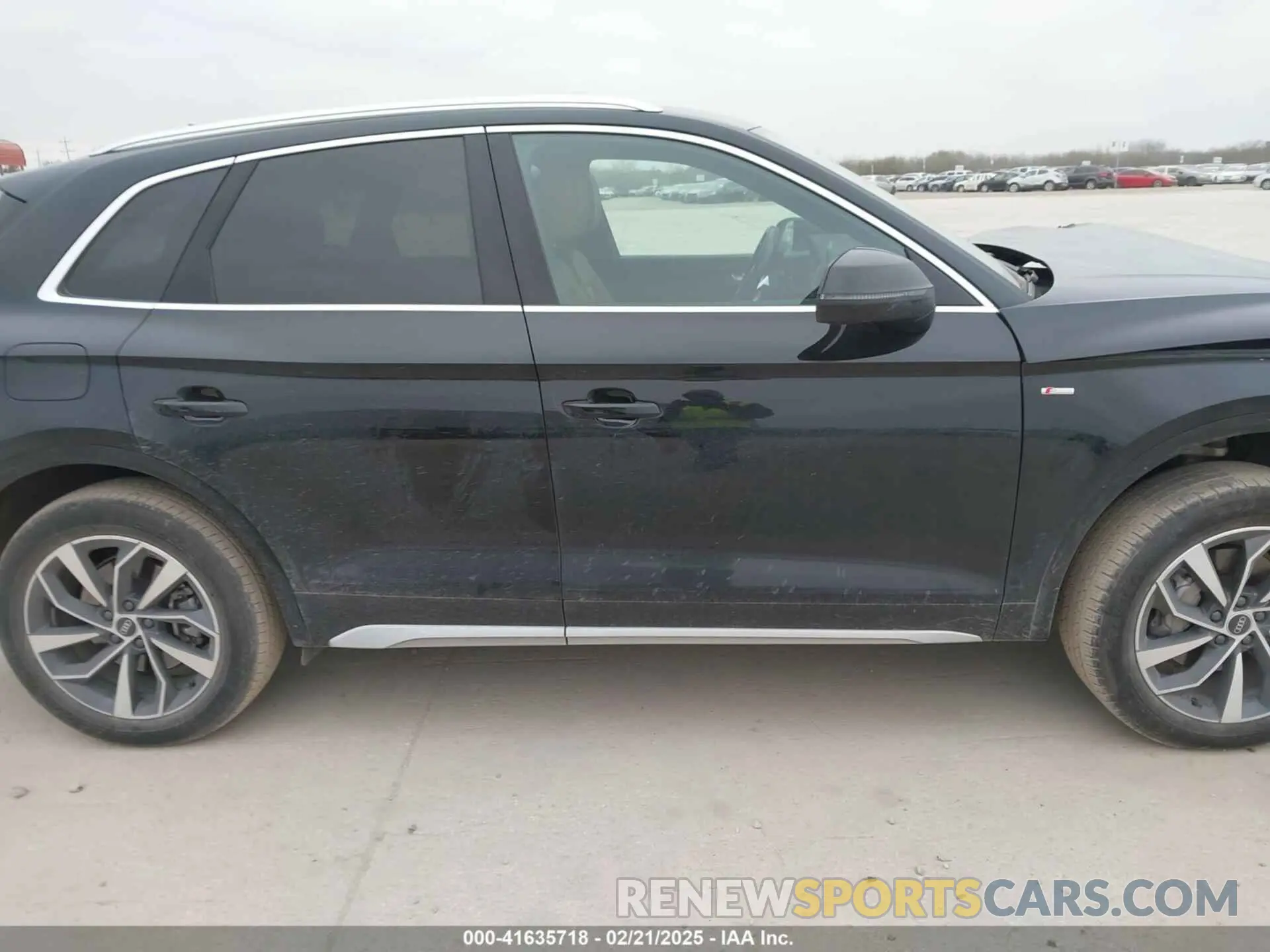 14 fotografías del automóvil dañado WA1EAAFY7P2002973 AUDI Q5 2023