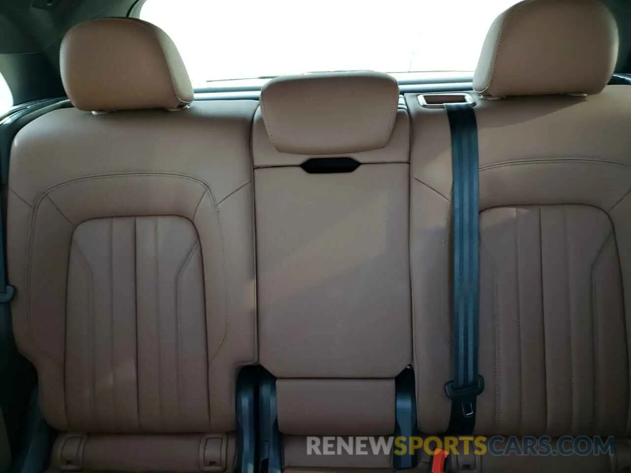 10 fotografías del automóvil dañado WA1EAAFY9P2131538 AUDI Q5 2023