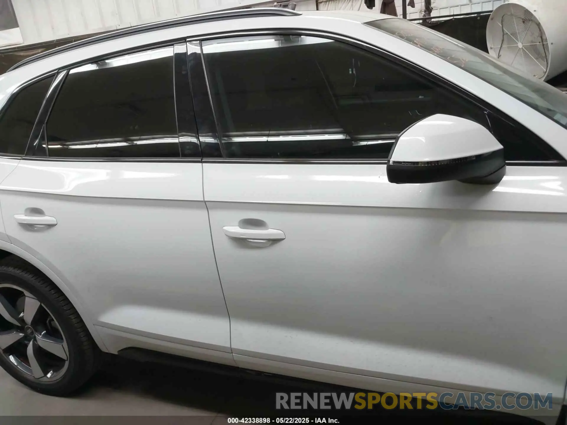 13 fotografías del automóvil dañado WA1EAAFYXP2061578 AUDI Q5 2023