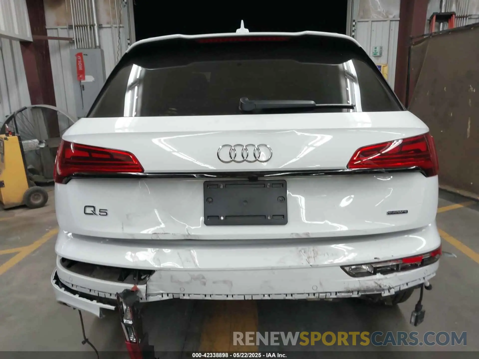 16 fotografías del automóvil dañado WA1EAAFYXP2061578 AUDI Q5 2023