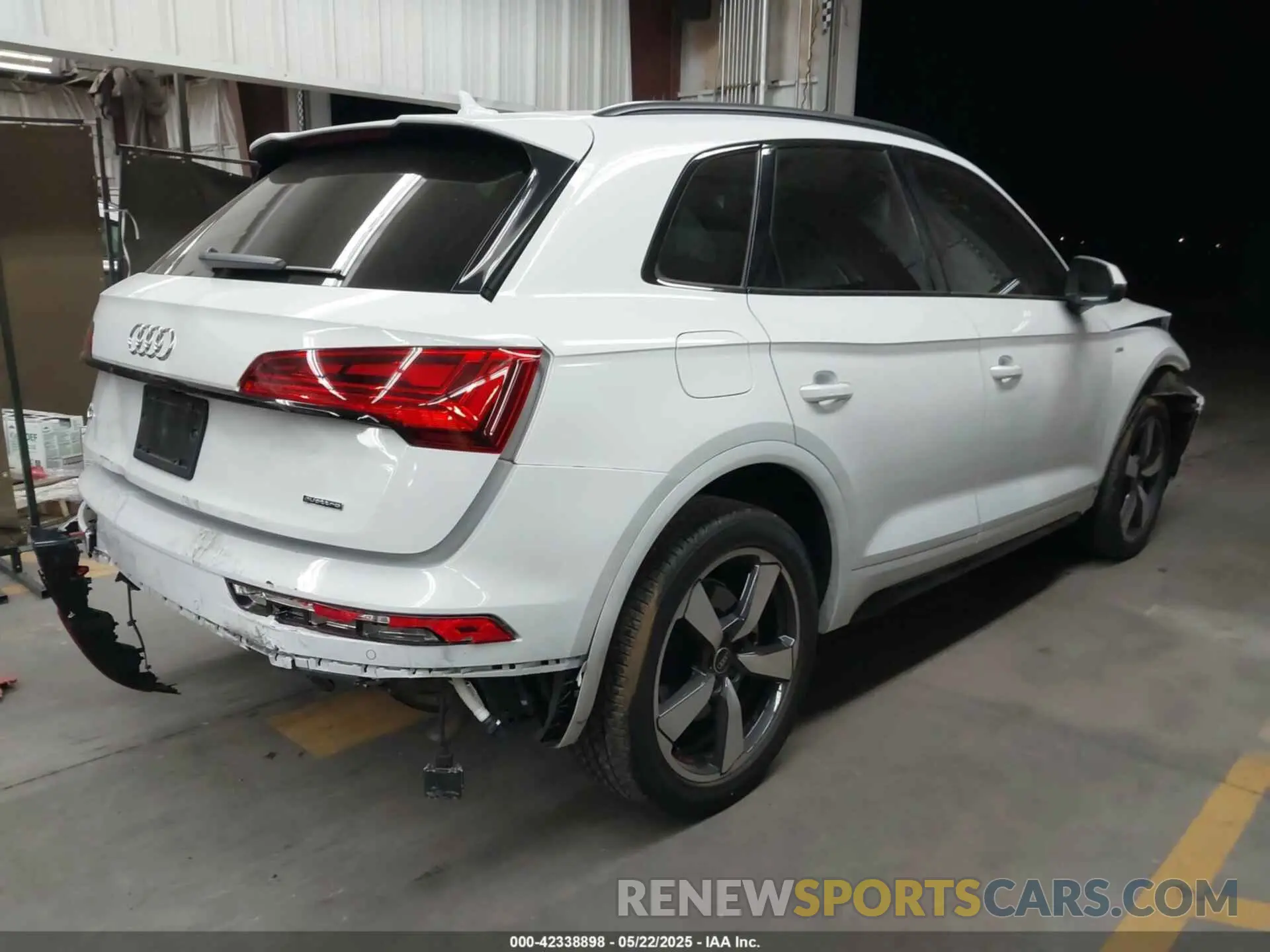 4 fotografías del automóvil dañado WA1EAAFYXP2061578 AUDI Q5 2023