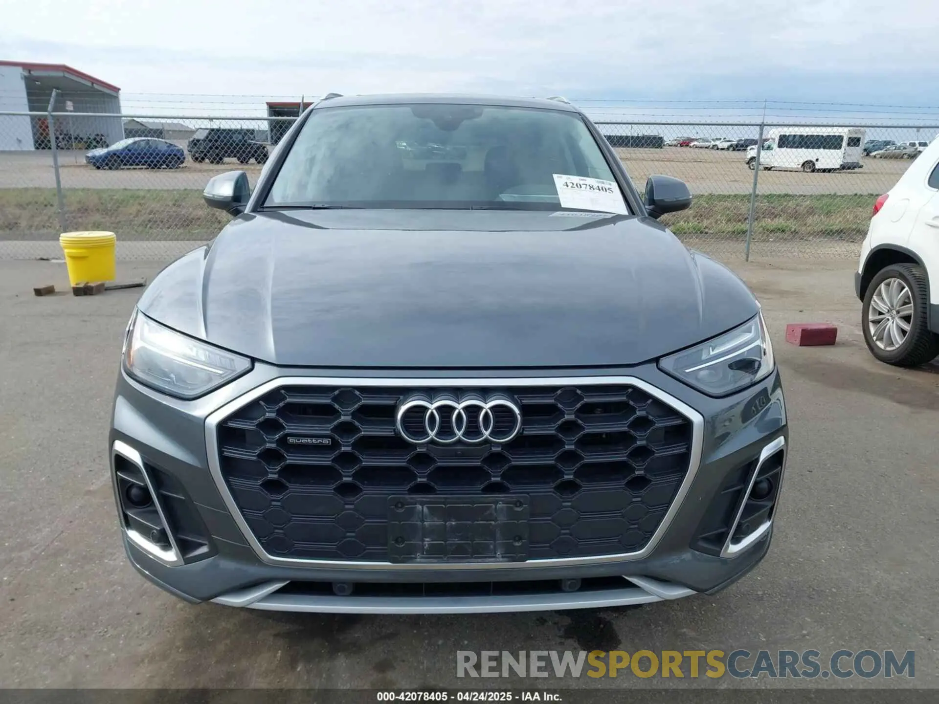 12 fotografías del automóvil dañado WA1EAAFYXP2174320 AUDI Q5 2023