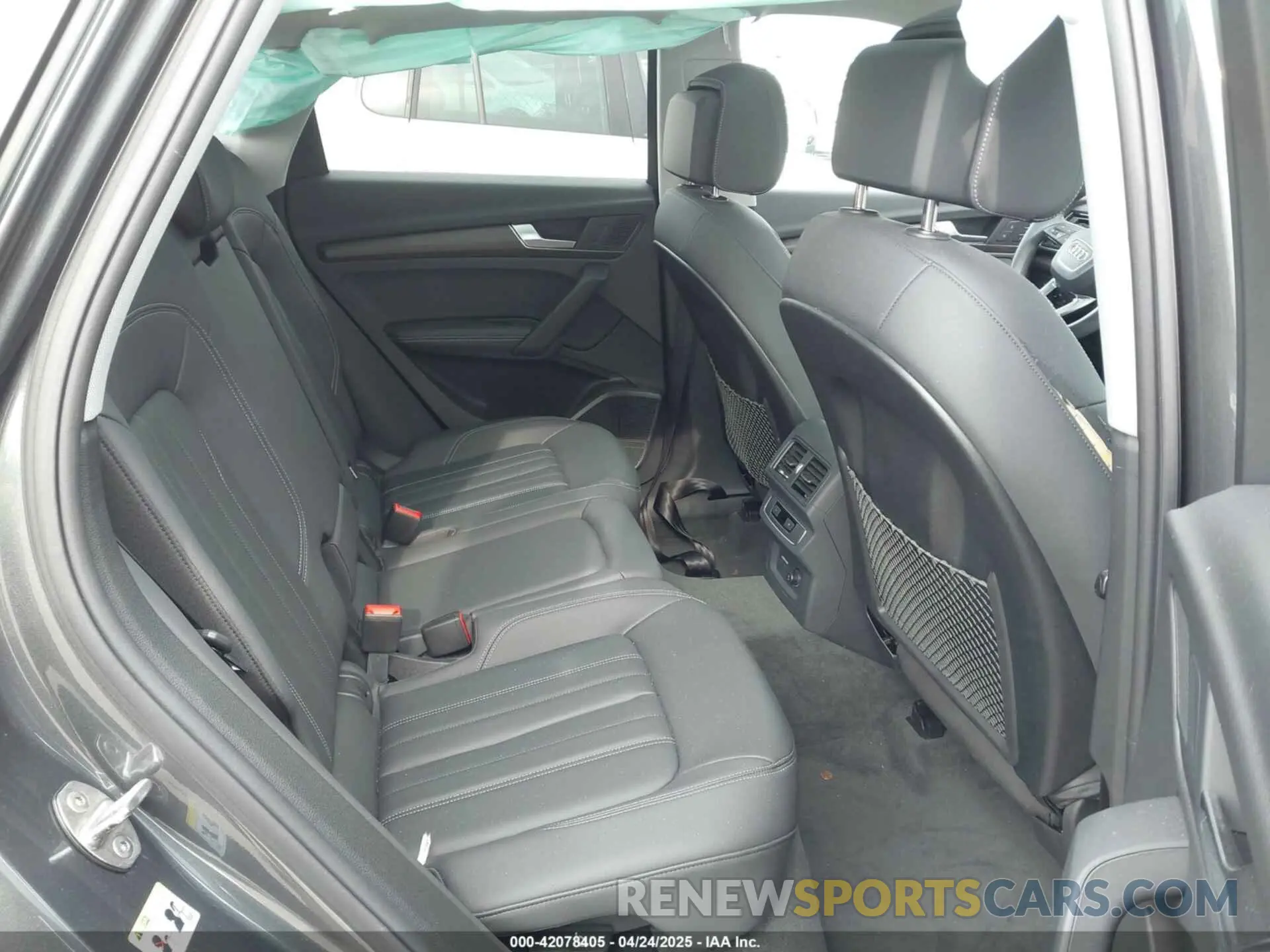 8 fotografías del automóvil dañado WA1EAAFYXP2174320 AUDI Q5 2023