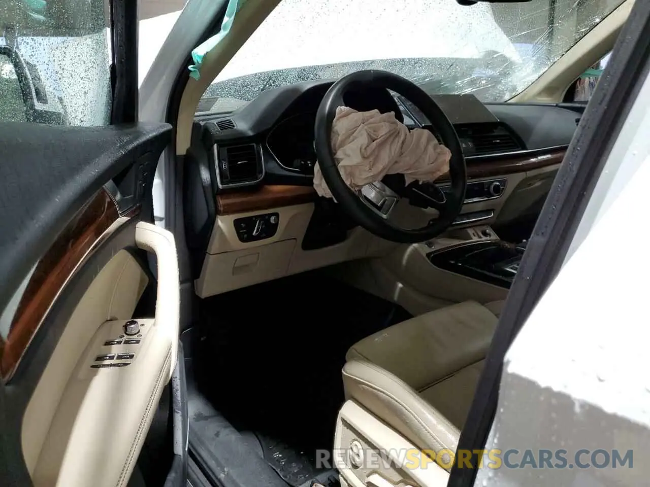 8 fotografías del automóvil dañado WA1FAAFY7P2165319 AUDI Q5 2023