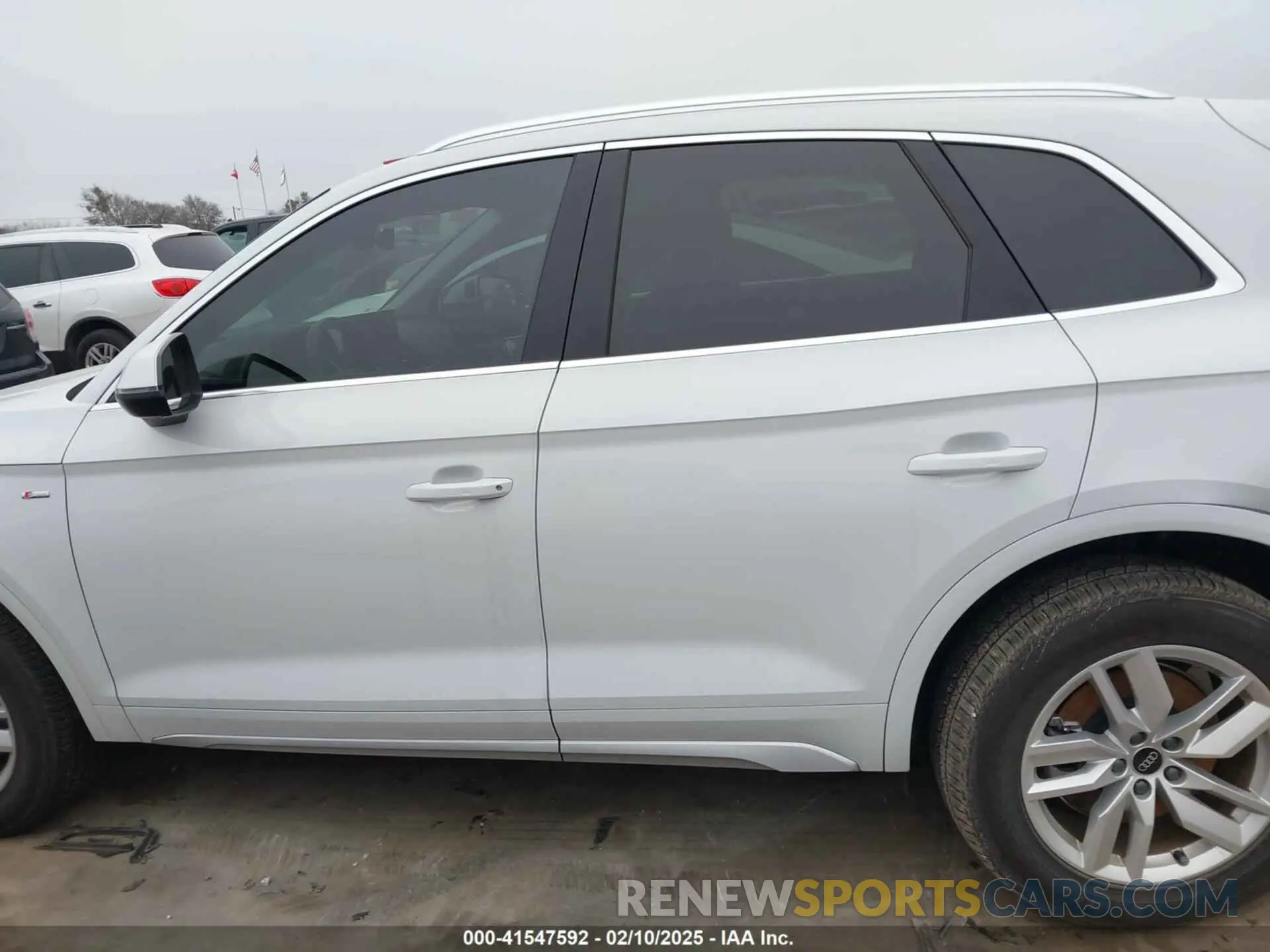 14 fotografías del automóvil dañado WA1GAAFY6P2135734 AUDI Q5 2023