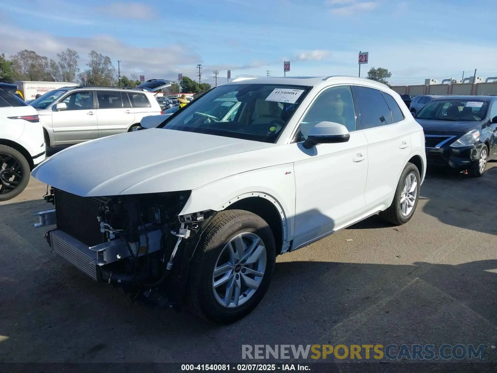 2 fotografías del automóvil dañado WA1GAAFY7P2162649 AUDI Q5 2023