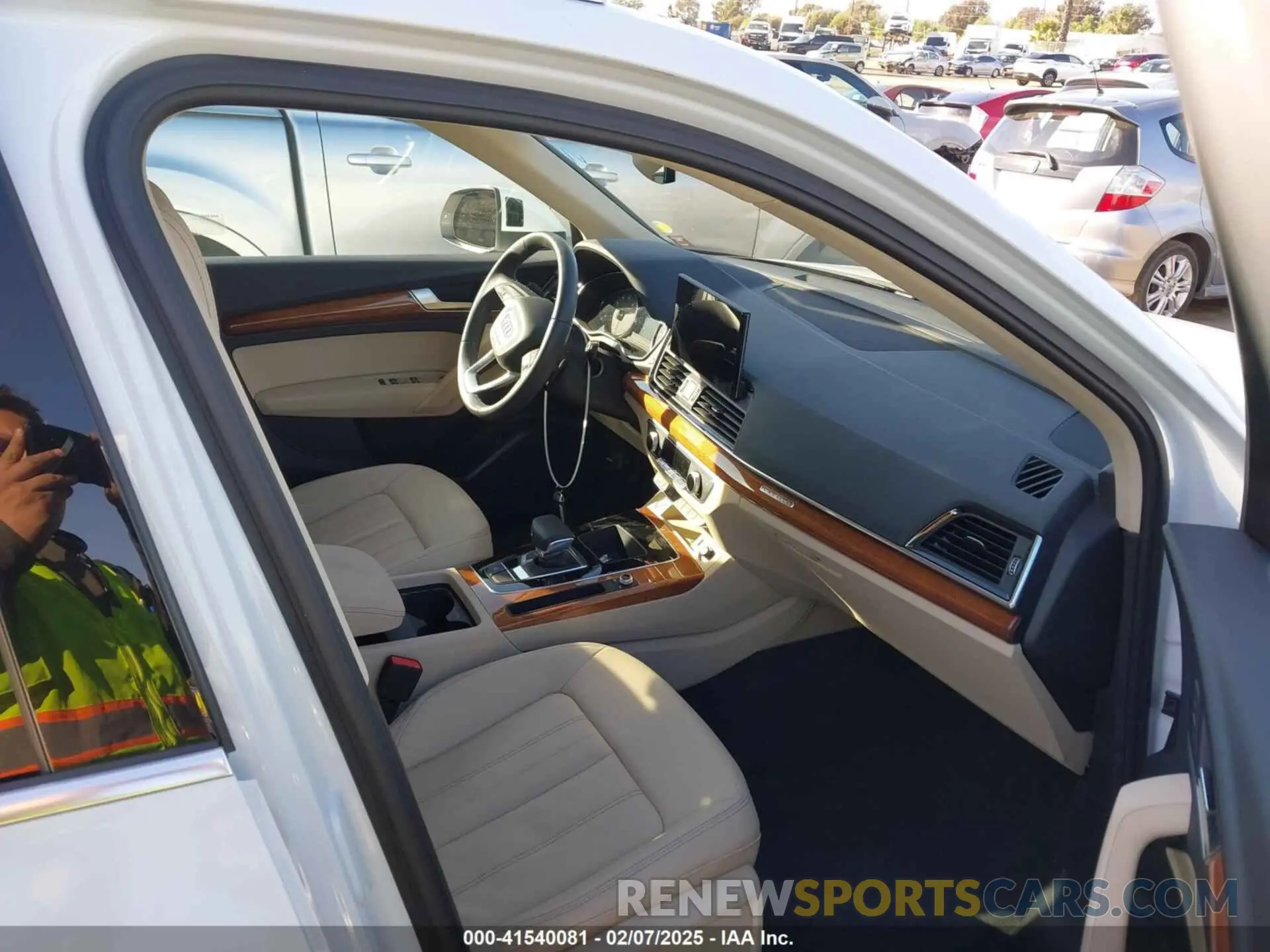 5 fotografías del automóvil dañado WA1GAAFY7P2162649 AUDI Q5 2023