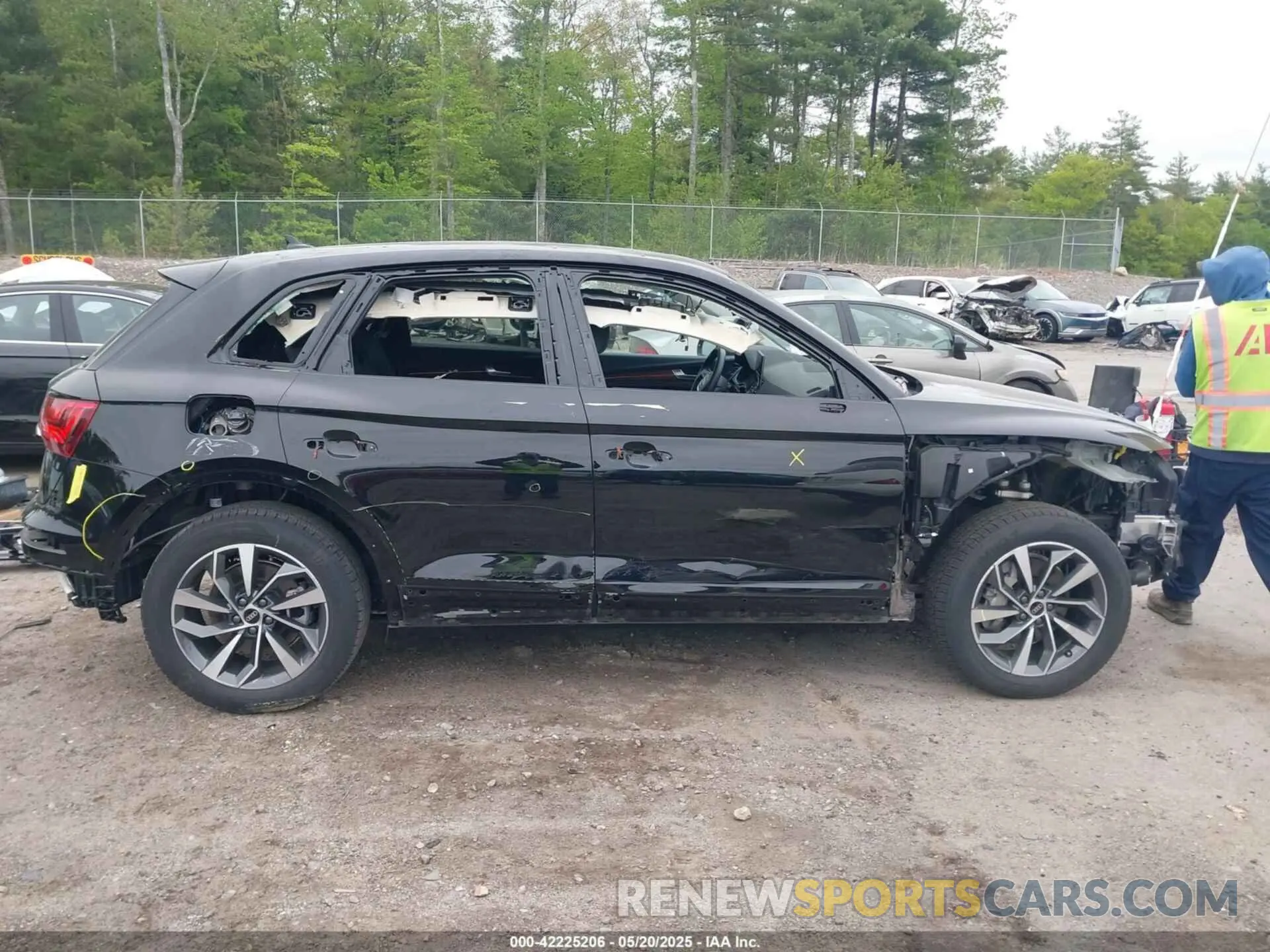 14 fotografías del automóvil dañado WA1GAAFYXP2068698 AUDI Q5 2023