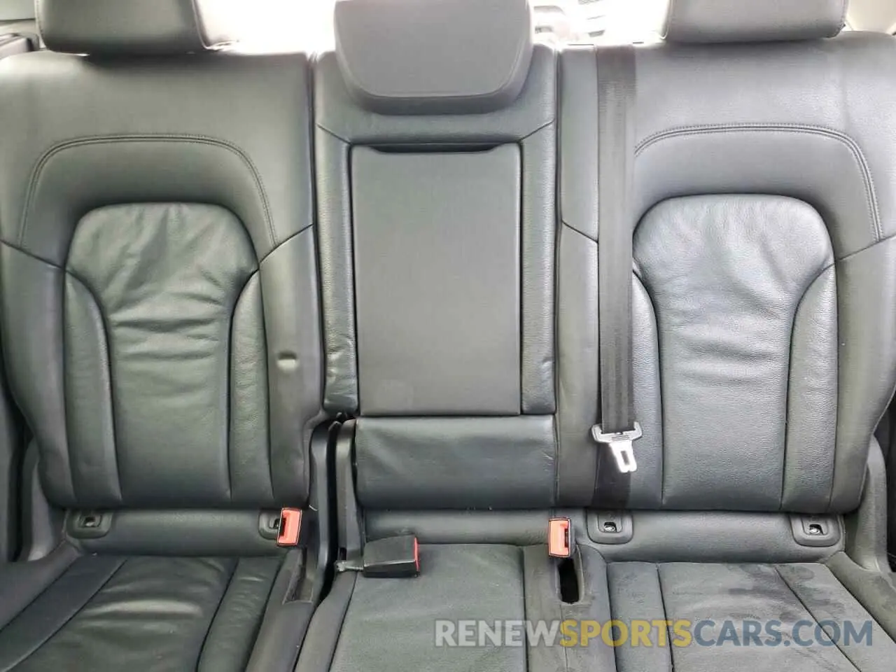 10 fotografías del automóvil dañado WA1LFAFP1FA124152 AUDI Q5 2023