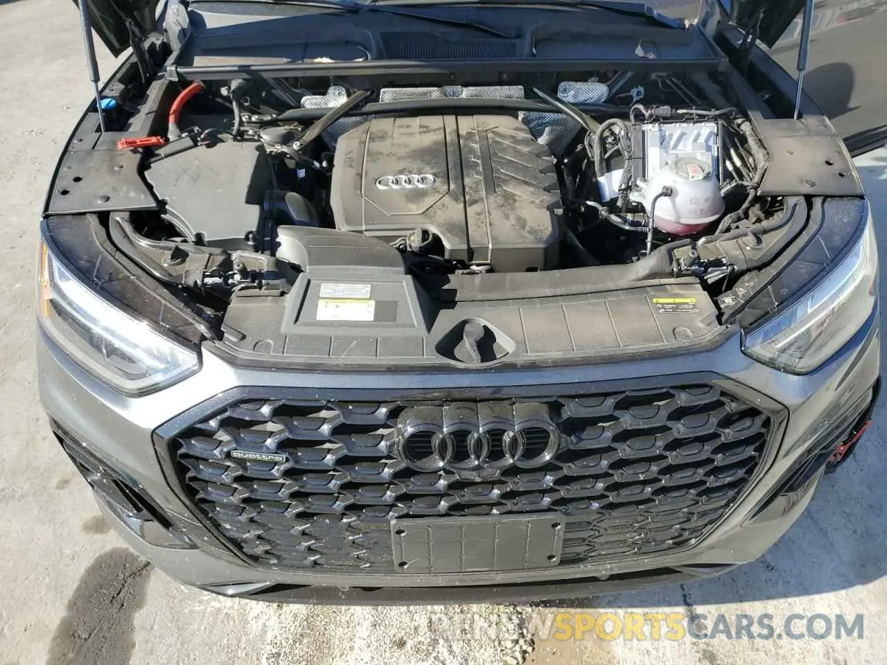 12 fotografías del automóvil dañado WA15AAFY9R2051174 AUDI Q5 2024