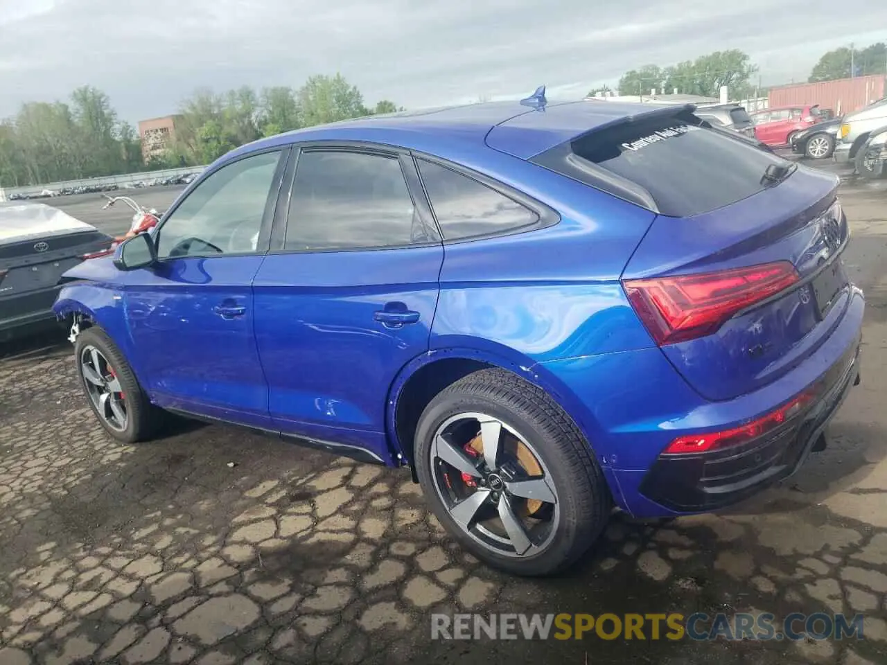 2 fotografías del automóvil dañado WA16AAFY8R2053891 AUDI Q5 2024