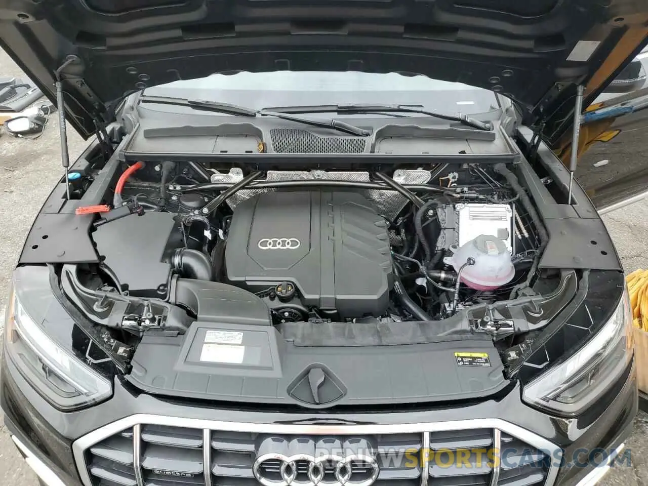 12 fotografías del automóvil dañado WA1ABAFY6R2137571 AUDI Q5 2024