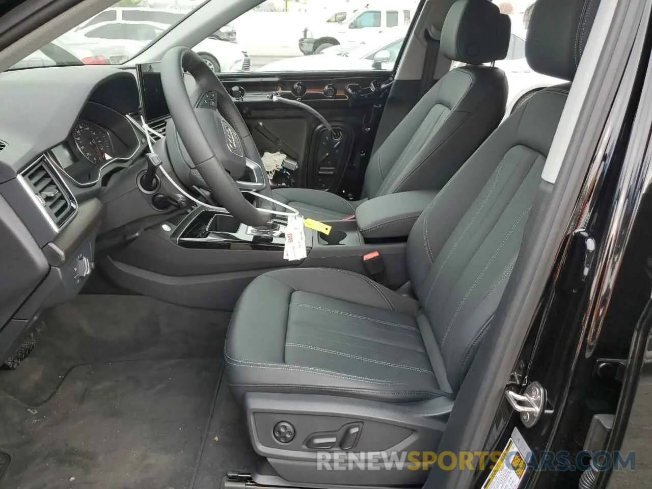 7 fotografías del automóvil dañado WA1ABAFY6R2137571 AUDI Q5 2024