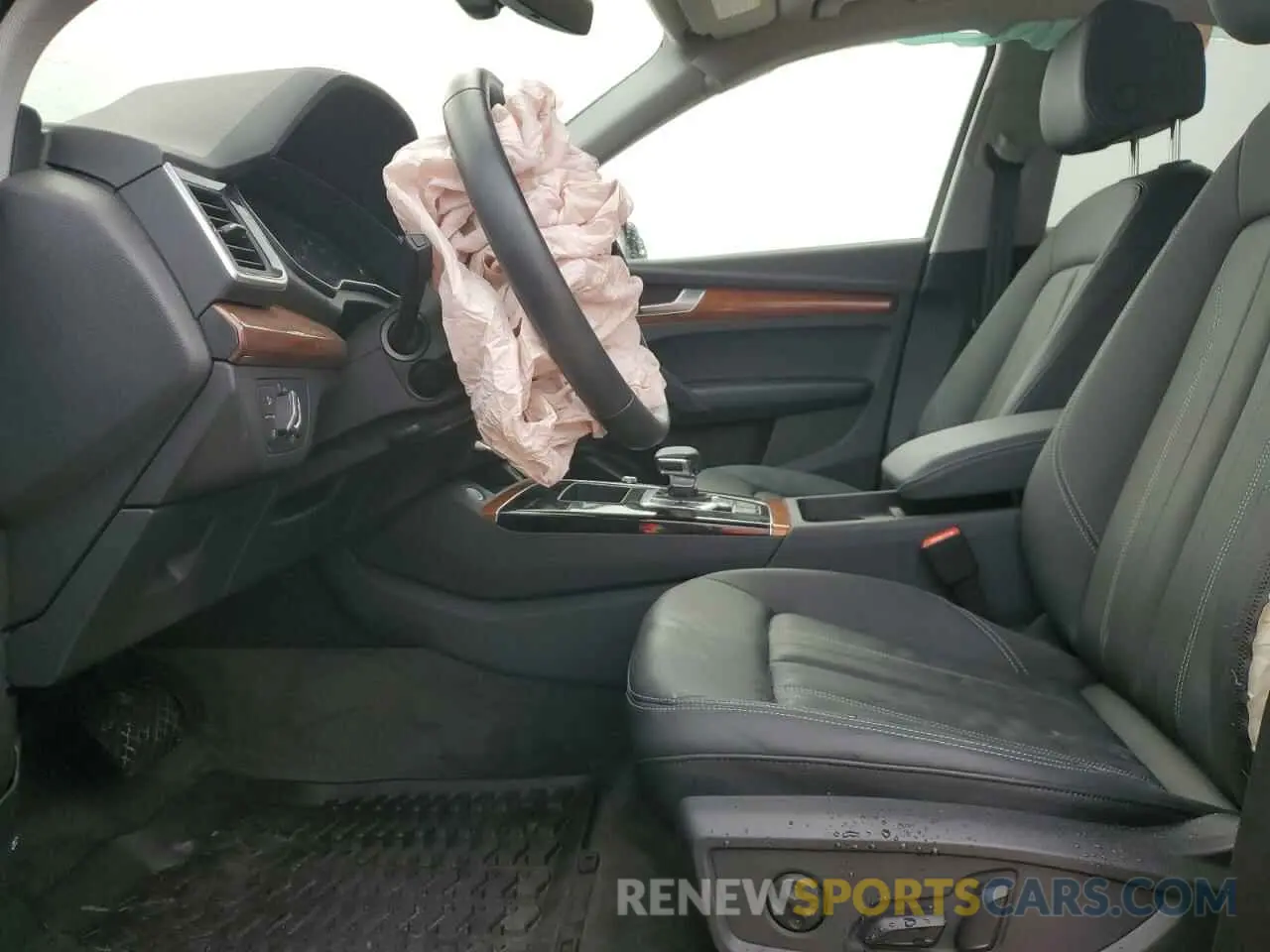 7 fotografías del automóvil dañado WA1ABAFY9R2083635 AUDI Q5 2024
