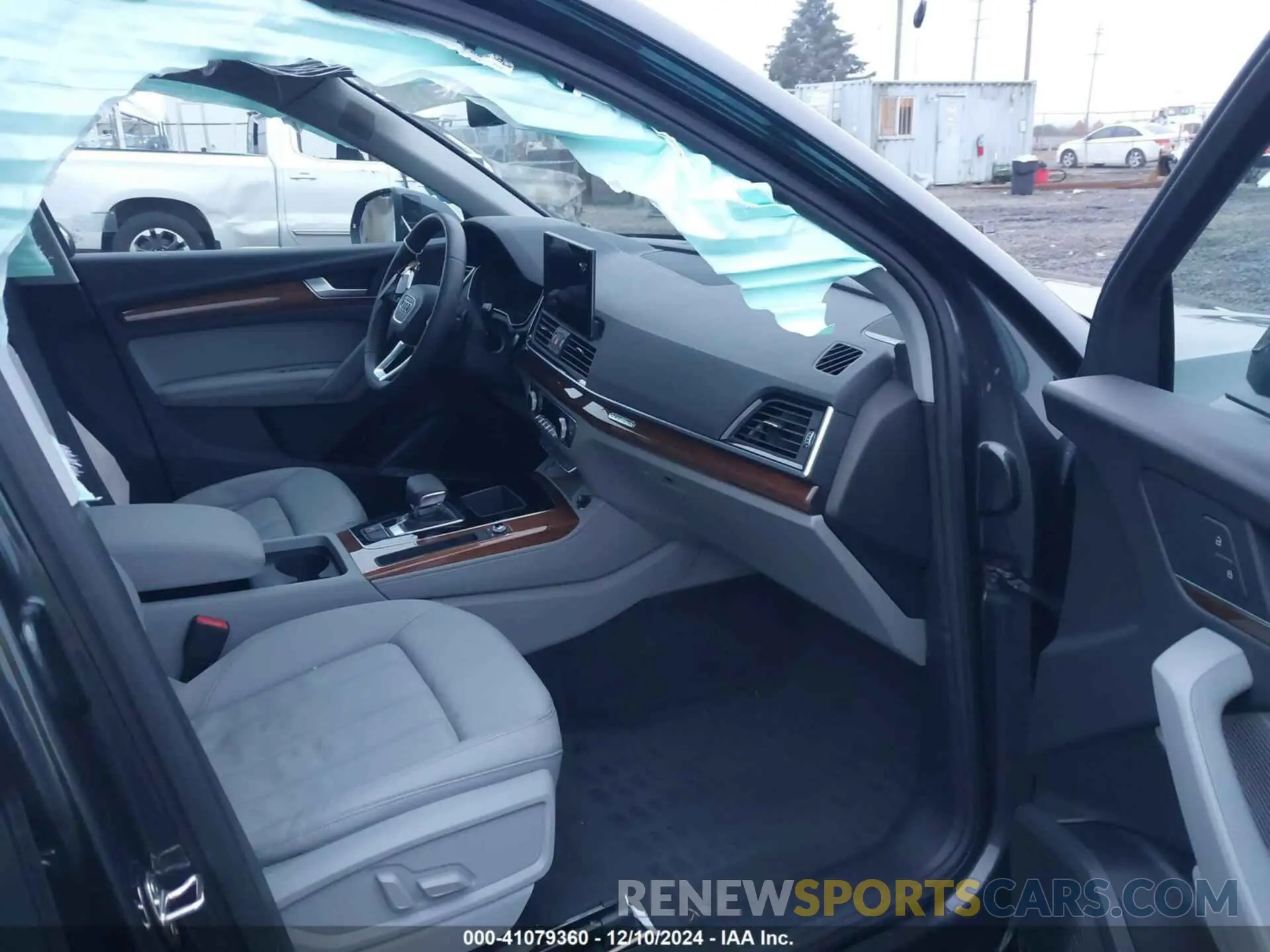 5 fotografías del automóvil dañado WA1BBBFY3R2016037 AUDI Q5 2024